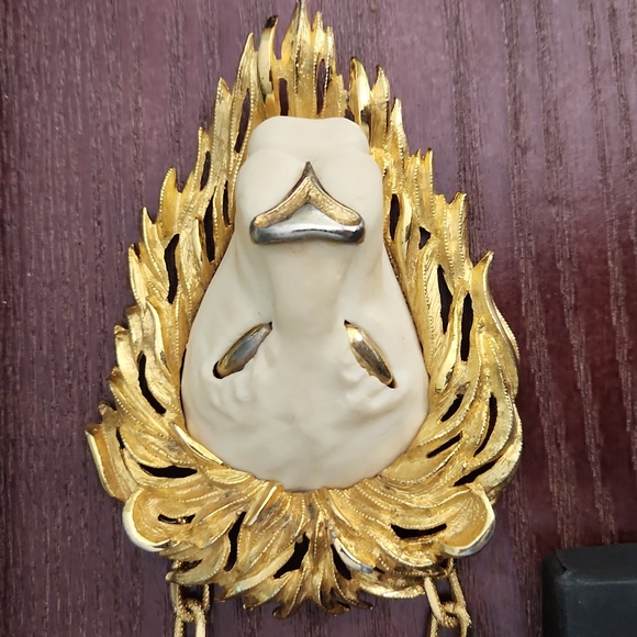 Lion head necklace on gold plated heavy chain. Razza - Picture 3 of 11